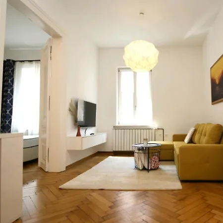 Apartment Lovely Center *